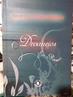 Devaneios Em Poesias