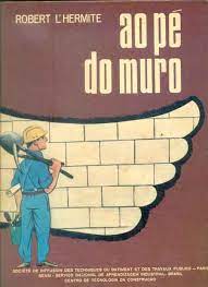 ao pé do muro
