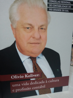 Uma Vida Dedicada A Cultura E Profissao Contabil