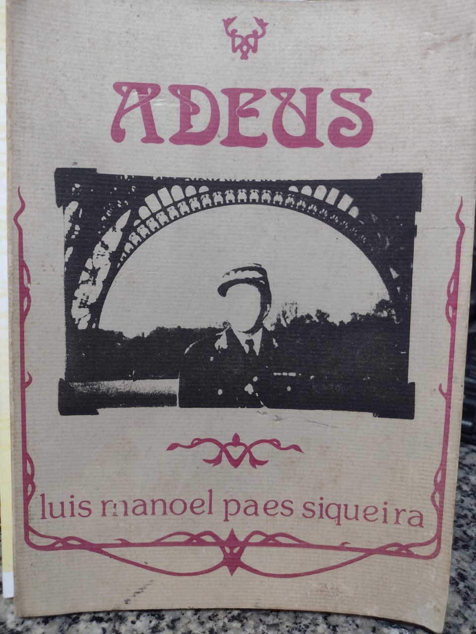 Adeus