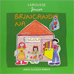 Brincando Na Escola