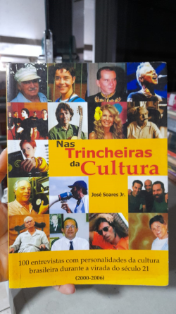 Nas Trincheiras Da Cultura