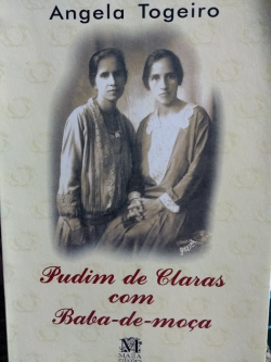 Pudim De Claras Com Baba De Moca