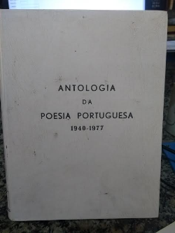 Antologia Da Poesia Portuguesa 1940 - 1977 V. 02 - Reencadernado