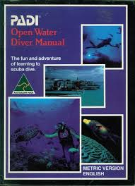 Open Water Diver Manual - Portugues Portuguese