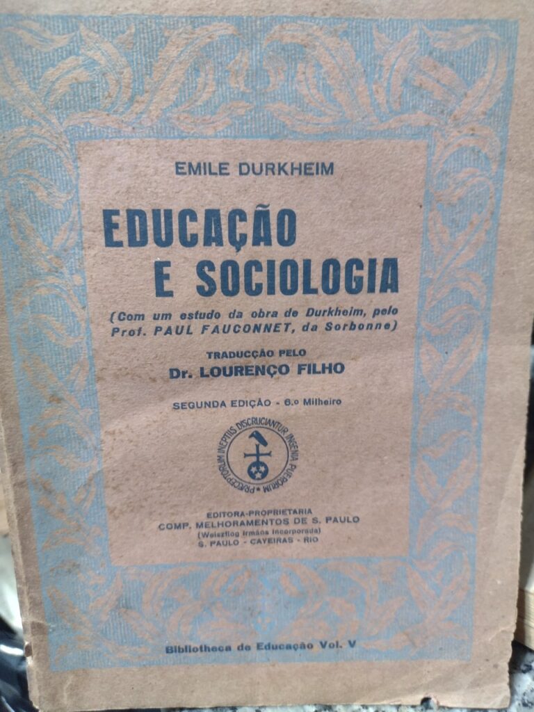 Educacao E Sociologia