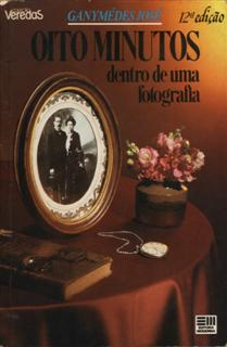 Oito Minutos Dentro De Uma Fotografia