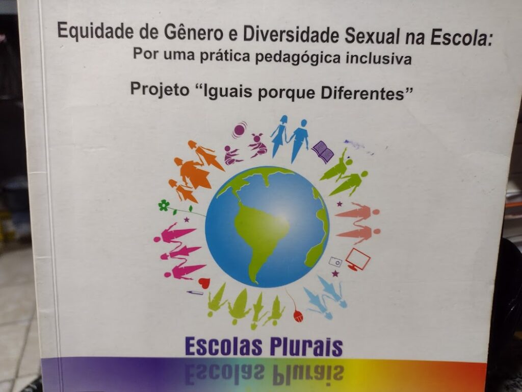 Equidade De Genero E Diversidade Sexual Na Escola - Por Uma Pratica Pedagogica Inclusiva