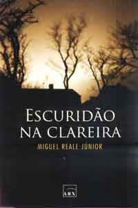 Escuridao Na Clareira