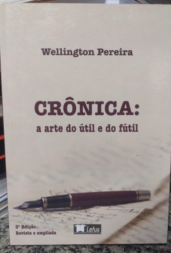 Cronica - Arte Do Util Ou Do Futil