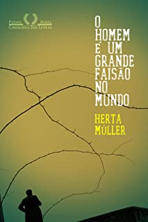 O Homem E Um Grande Faisao No Mundo