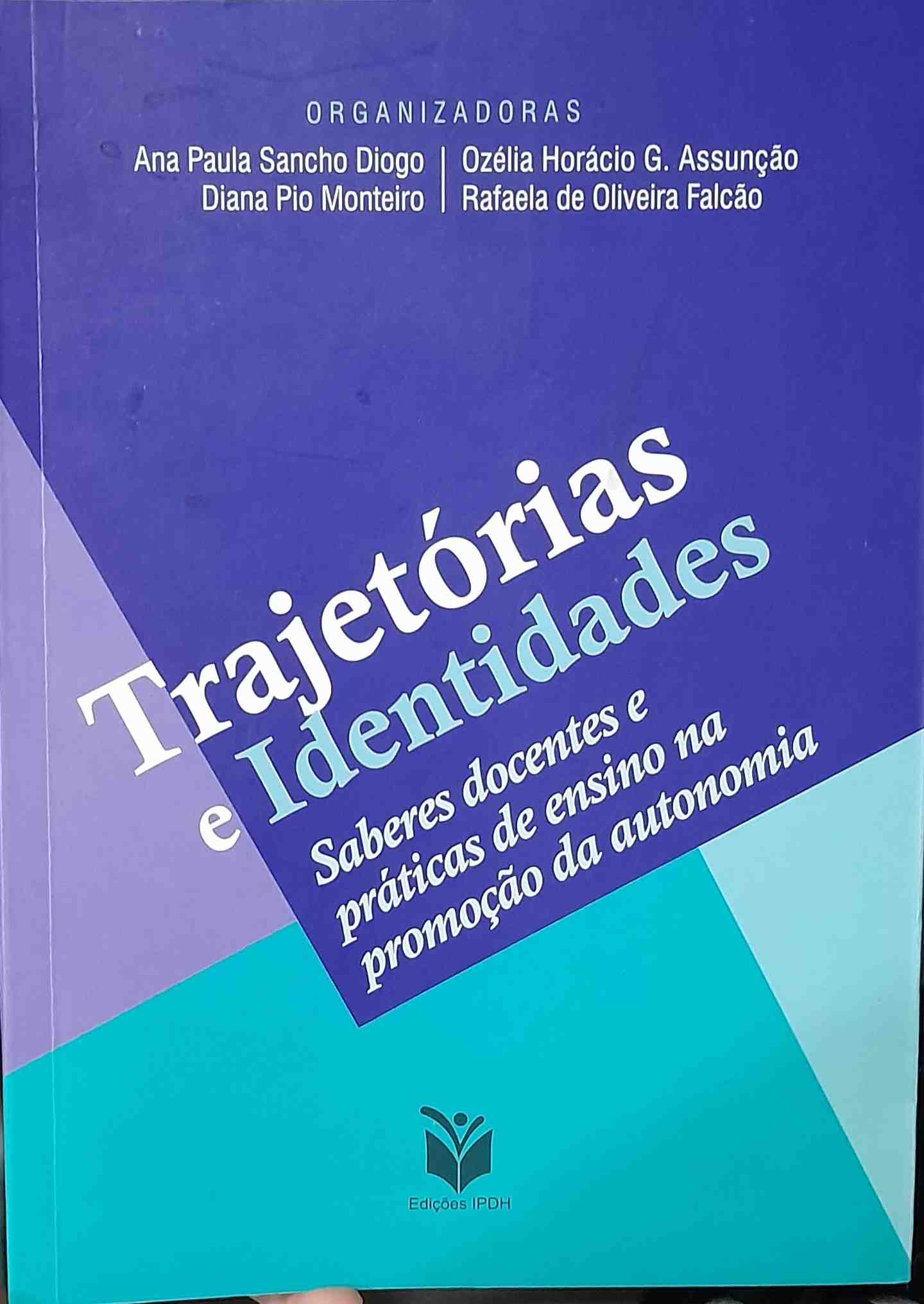 trajetorias e identidades
