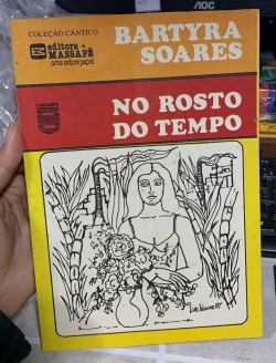 No Rosto Do Tempo