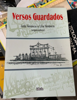 Versos Guardados