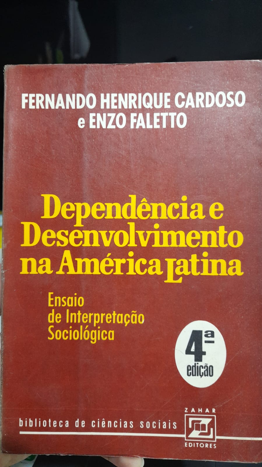 Dependencia E Desenvolvimento Na America Latina