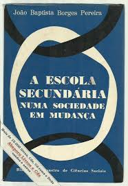 A Escola Secundaria Numa Sociedade Em Mudanca