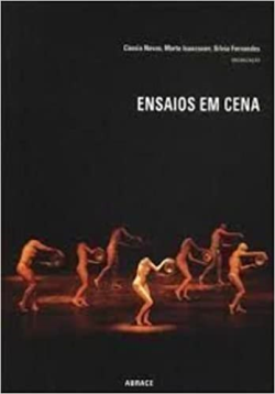 Ensaios Em Cena