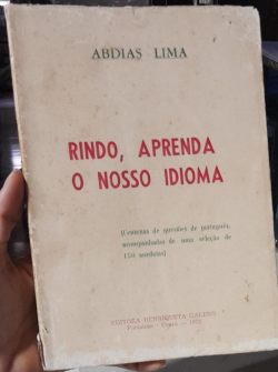 Rindo Aprenda O Nosso Idioma