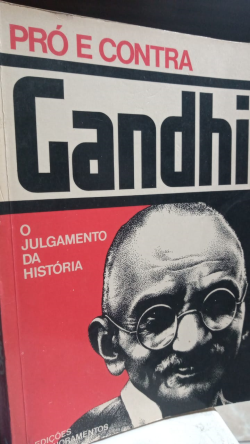 Gandhi - O Julgamento Da Historia