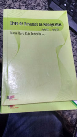 Livro De Resumos De Monografias 2000 - 2005