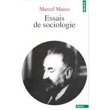 essais de sociologie
