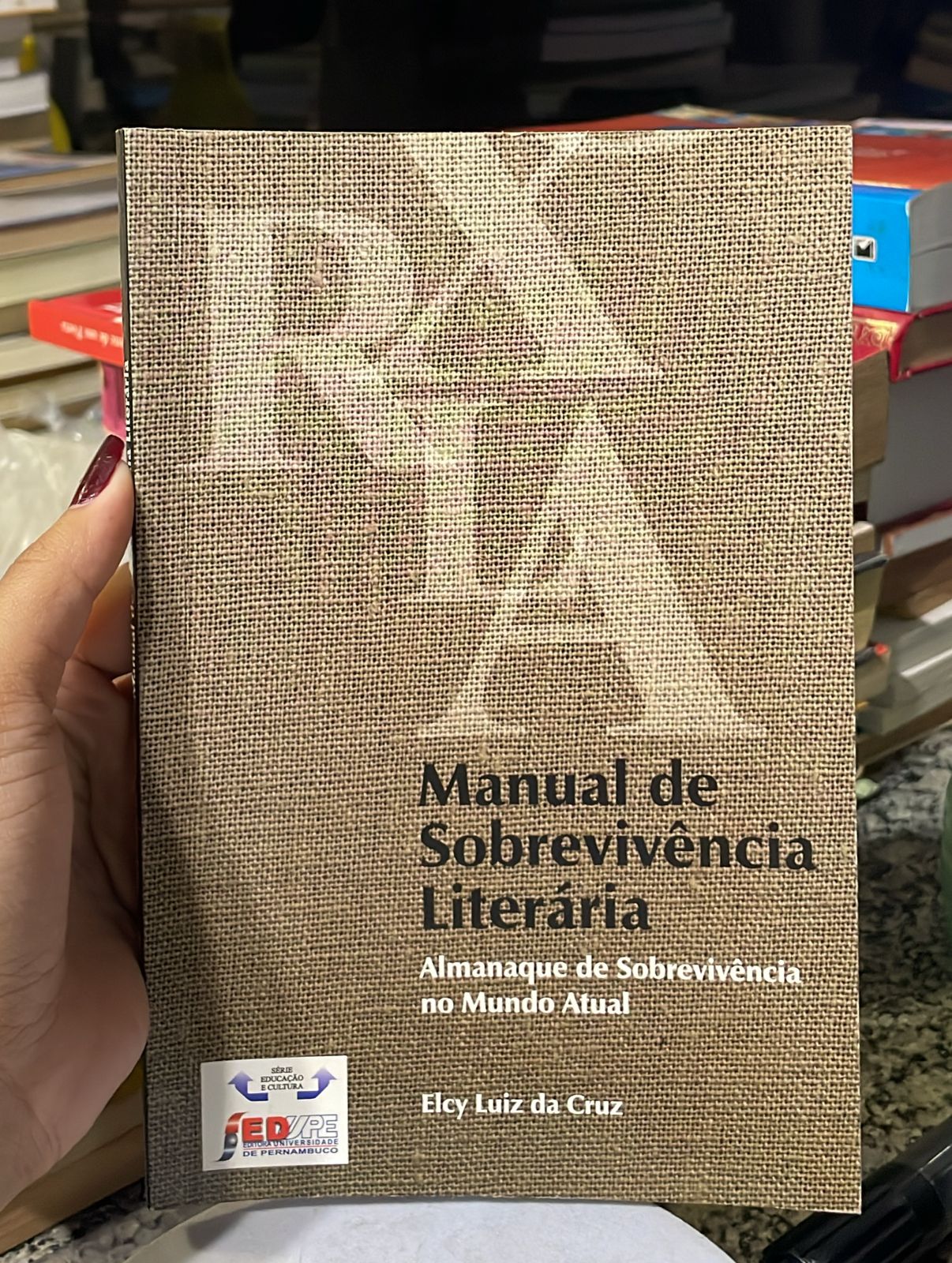 Manual De Sobrevivencia literaria - almanaque de sobrevivencia no mundo atual