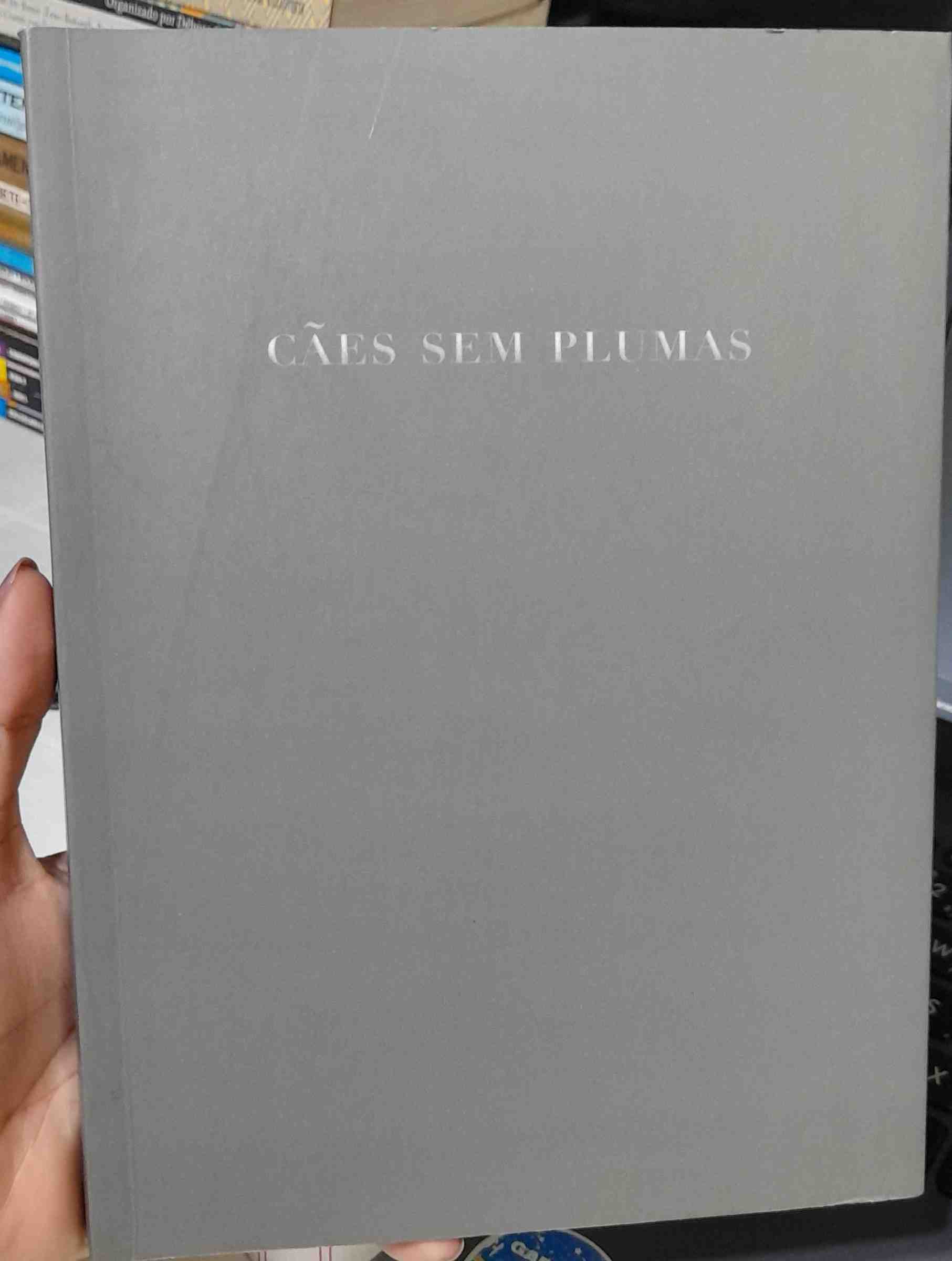 Cães Sem Plumas
