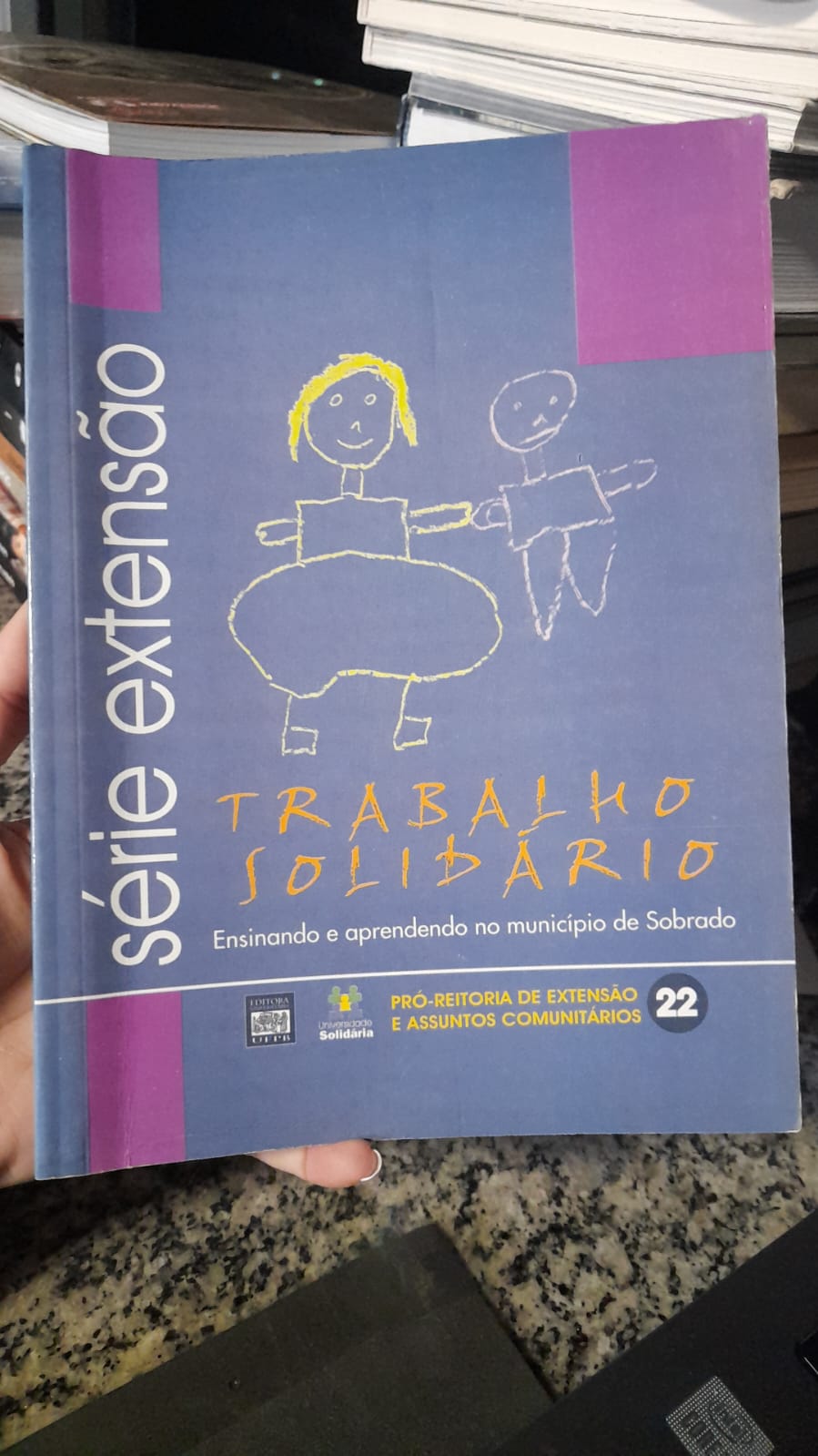 Trabalho solidario - Ensainando e aprendendo no municipio de sobrado