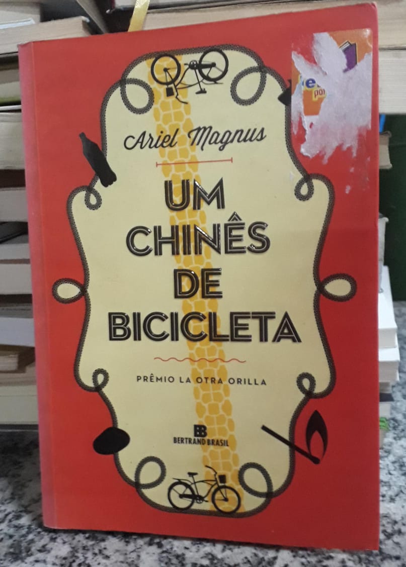 Um chinês de bicicleta