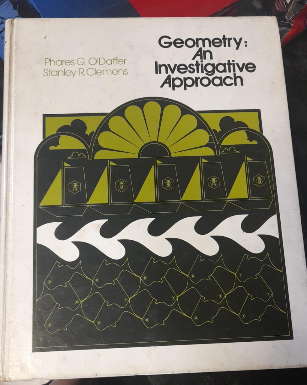 Geometry - An Investigative Approach