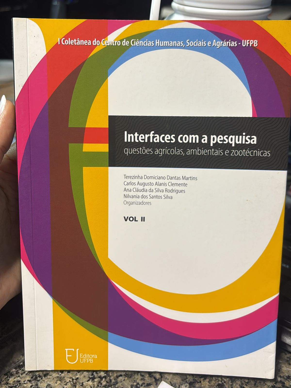 Interfaces com a pesquisa - questões agrícolas, ambientais e zootécnicas vol 02